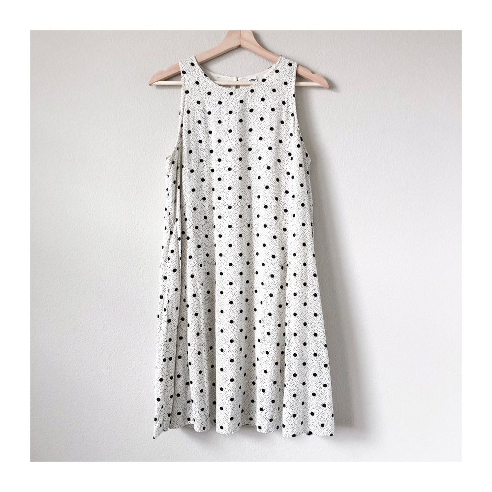 LIKE NEW | Old Navy | B&W Polka Dot Dress